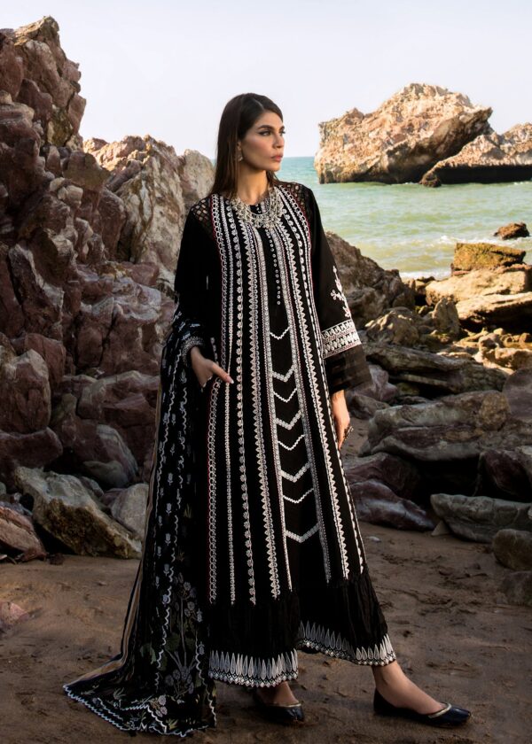 CRIMSON LUXURY LAWN - MARORI DREAMS 4B - Image 6