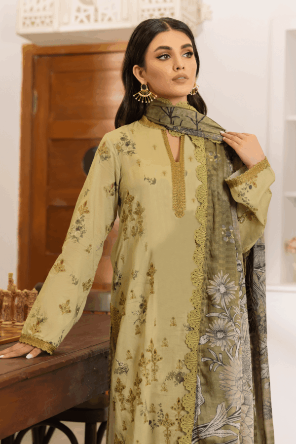 IZNIK (DASTAAN) PREMIUM LAWN - IDL 05 RAYA - Image 4