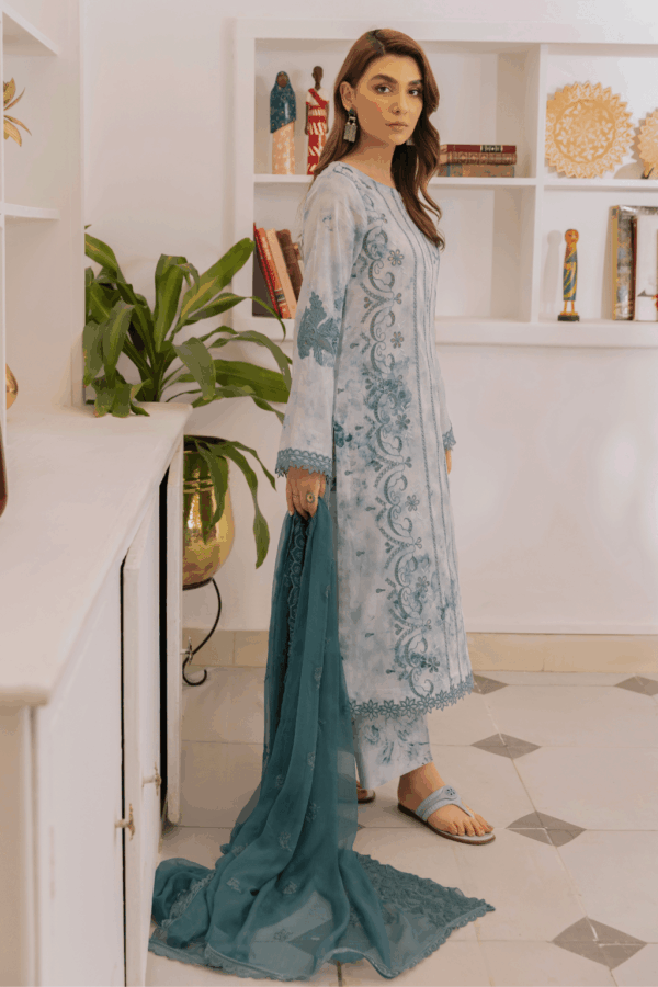 IZNIK (DASTAAN) PREMIUM LAWN - IDL 07 FURAT - Image 3