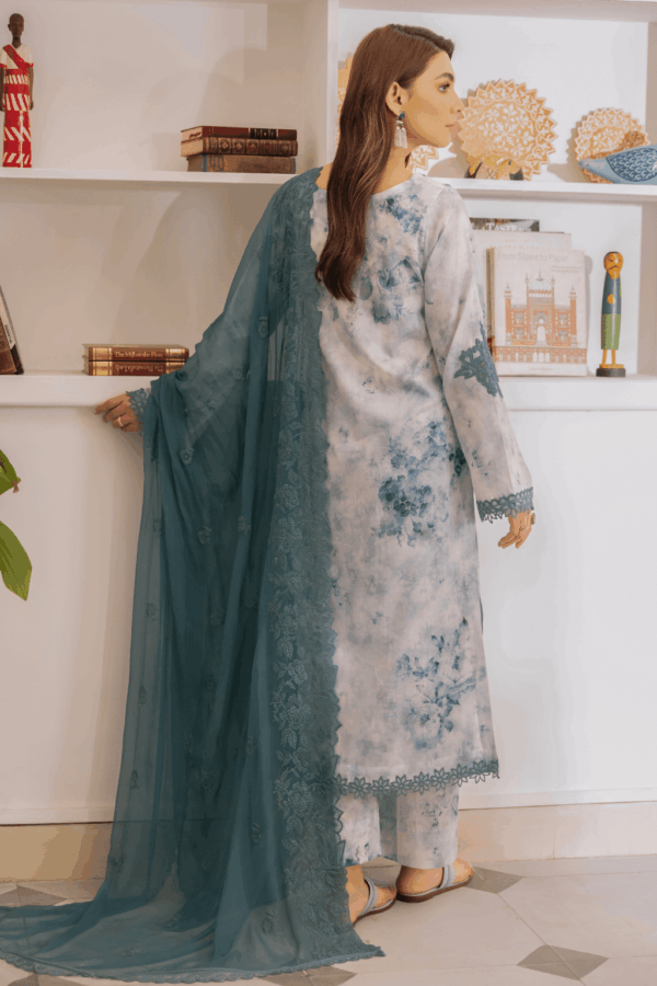 IZNIK (DASTAAN) PREMIUM LAWN - IDL 07 FURAT - Image 4