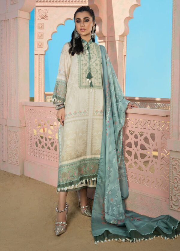 WARDHA SALEEM LAWN – NOORI