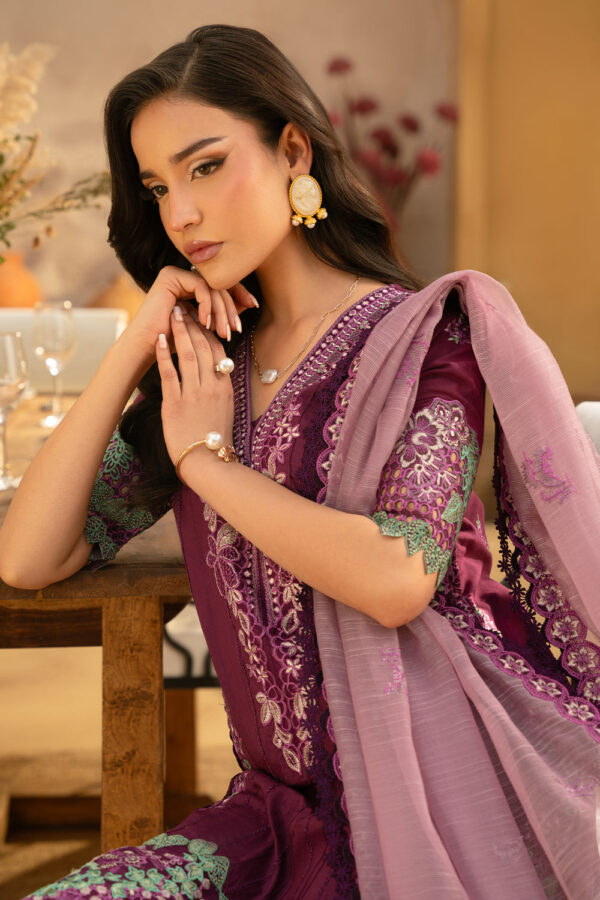 SAIRA RIZWAN – (VALERIE-SRL25-11) - Image 3