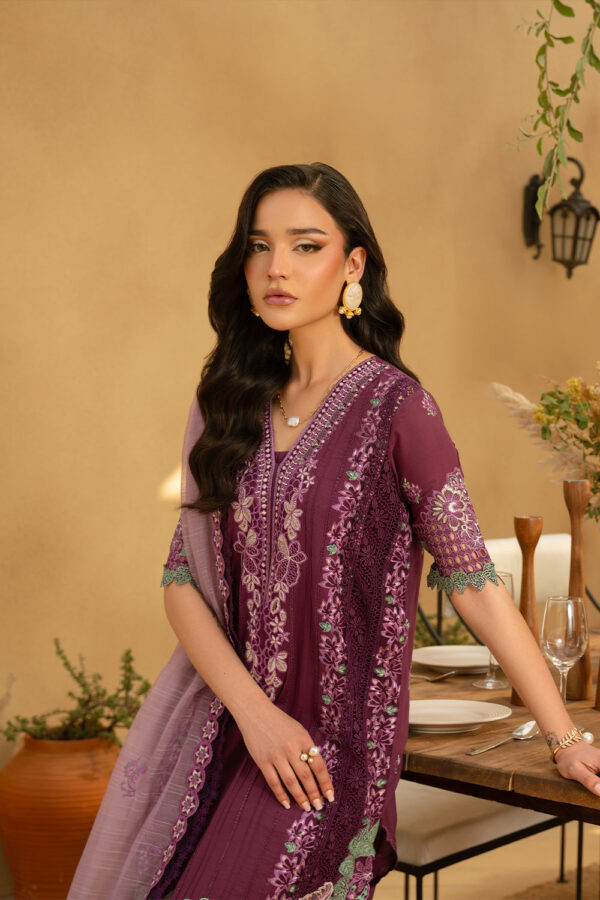 SAIRA RIZWAN – (VALERIE-SRL25-11) - Image 6
