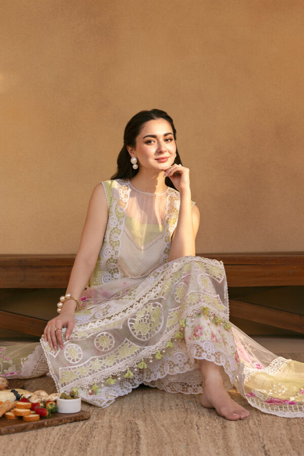 SAIRA RIZWAN – (VERA-SRL25-05) - Image 7