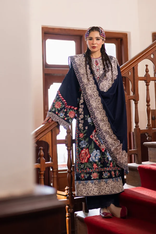 MARYAM HUSSAIN WINTER SHAWL - MUSE - Image 3