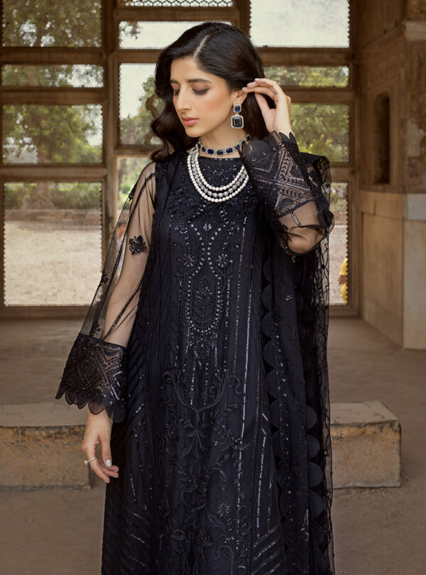 ZAINAB CHOTTANI TAHRA LAWN - MARJAAN - 02 - Image 2